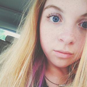 Meet your Posher, Ashleigh